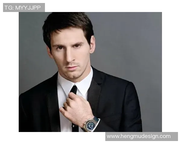 足球明星发带风潮解析:时尚与运动的完美结合与影响力 足球明星发带风潮解析:时尚与运动的完美结合与影响力