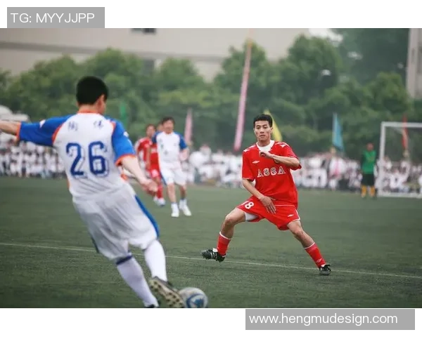 足球明星回忆汶川地震带来的影响与希望传递的力量