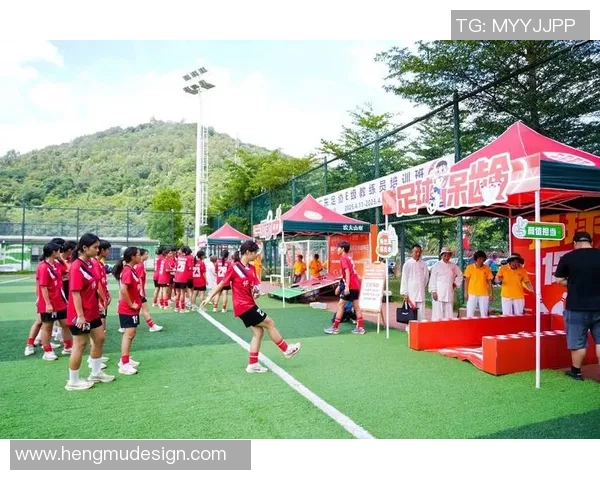 足球明星场外生活揭秘：他们的爱好家庭与公益活动的真实面貌