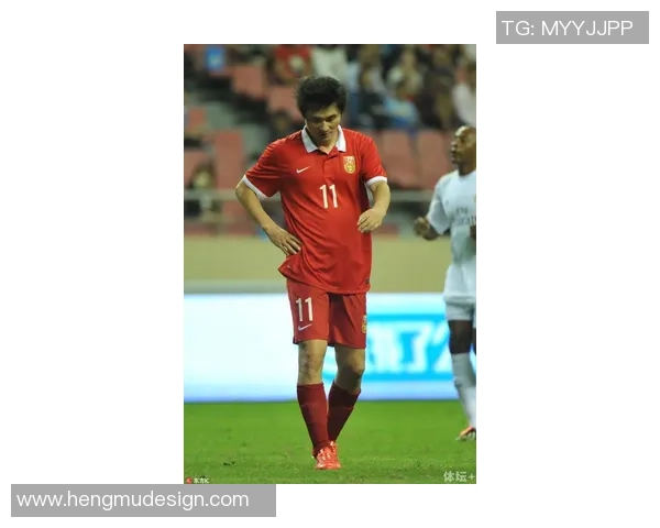 足球明星李玮锋现状揭秘他在职业生涯后的生活与发展动态 足球明星李玮锋现状揭秘他在职业生涯后的生活与发展动态