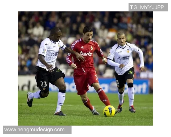 足球明星漂移瞬间精彩合集高清图片欣赏与解析