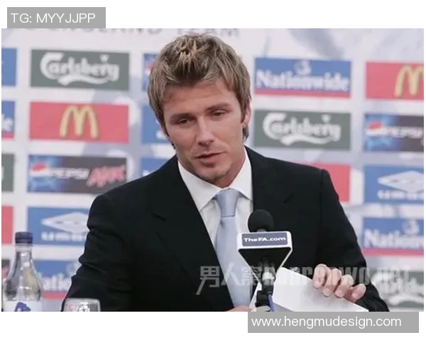 足球明星灰色头发女的魅力与风采揭秘，如何在绿茵场上绽放光彩