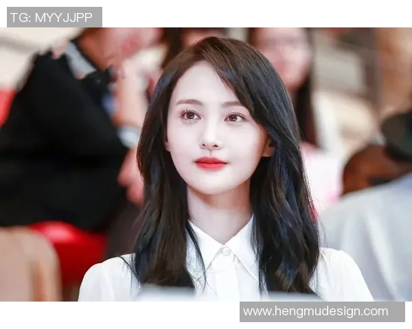 足球明星的魅力与爱情：探秘那些令人艳羡的漂亮女友背后的故事与风采