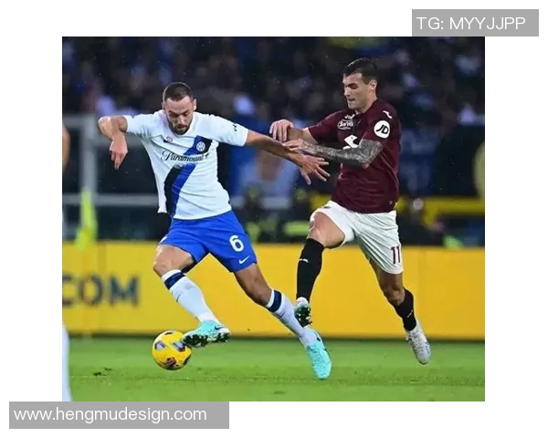 足球明星索默精彩瞬间照片集锦展现他在绿茵场上的风采与魅力